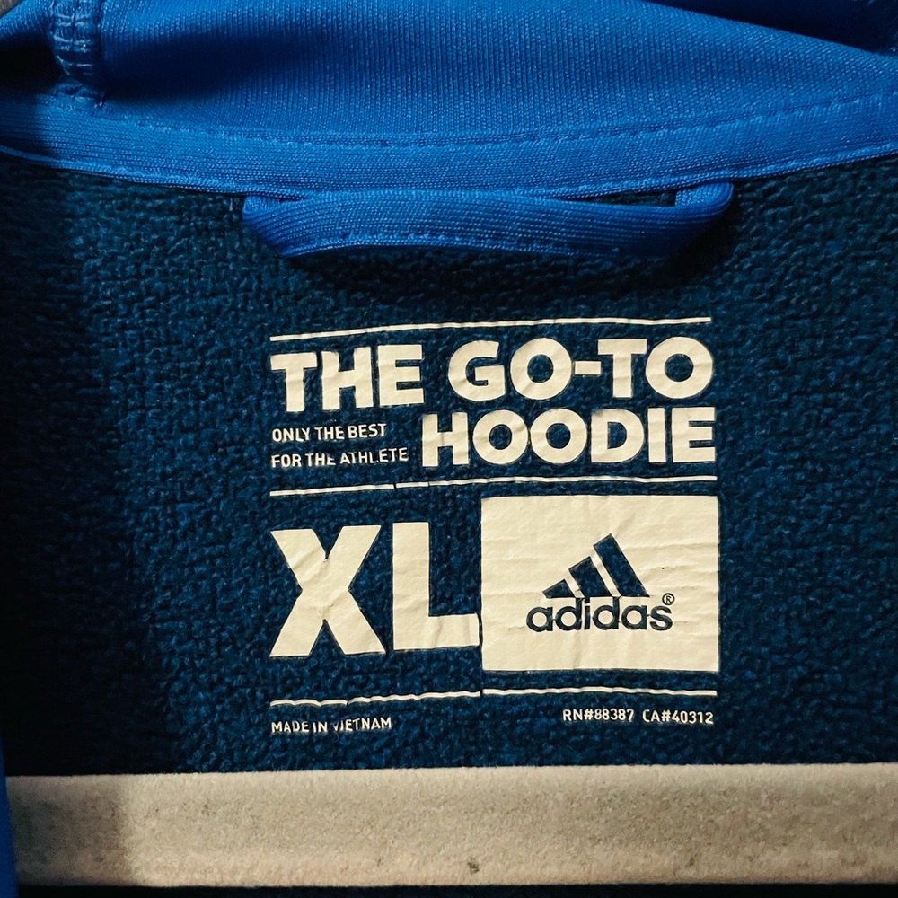 fairly new!! XL blue adidas hoodie!! 🫐